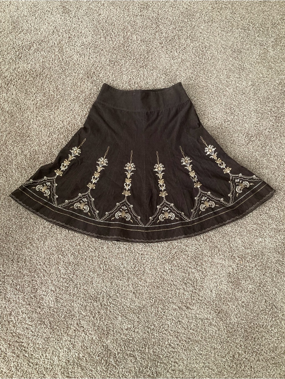 Ann Taylor Lux Brown A-Line/Flare Skirt, Exquisite Cream/Gold Embroidery, Size 0